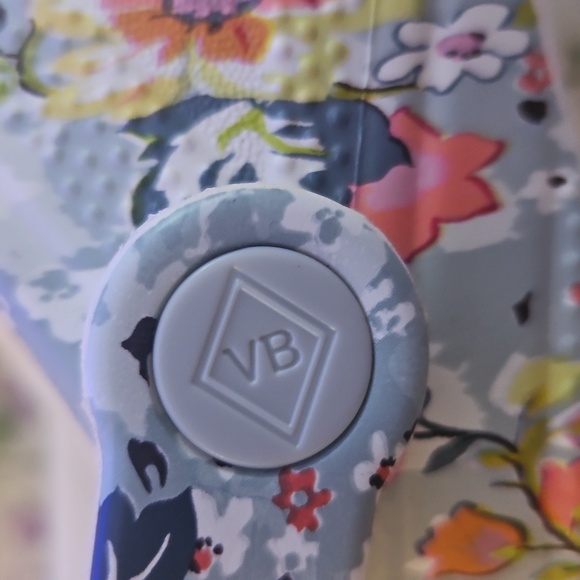 Vera Bradley Crocs Collectible - Picture 6 of 9